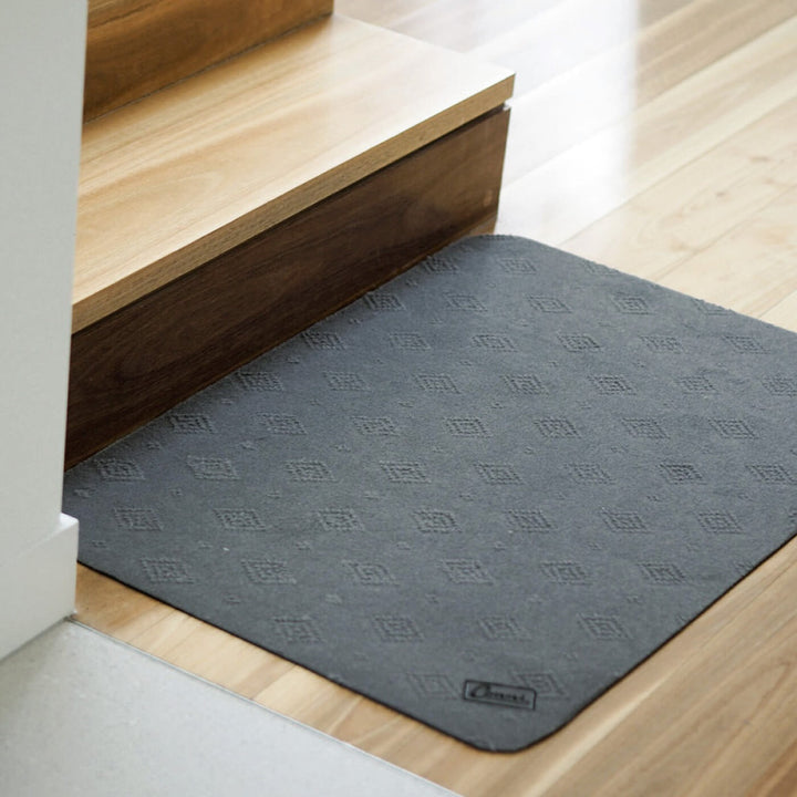 Conni Anti-Slip Absorbent Floor Mat - Classic