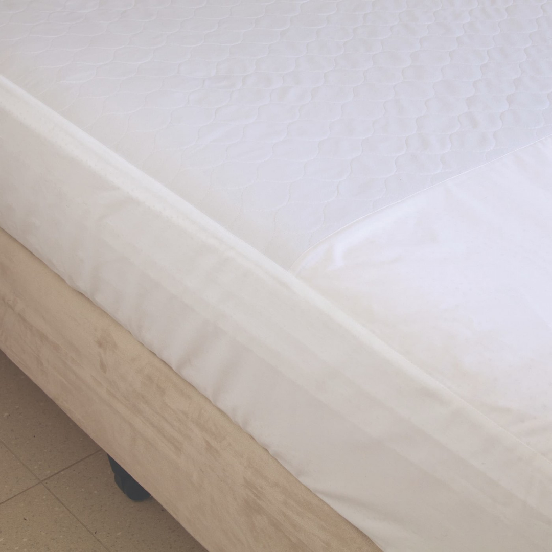 Conni Fitted Bed Pad Sheet